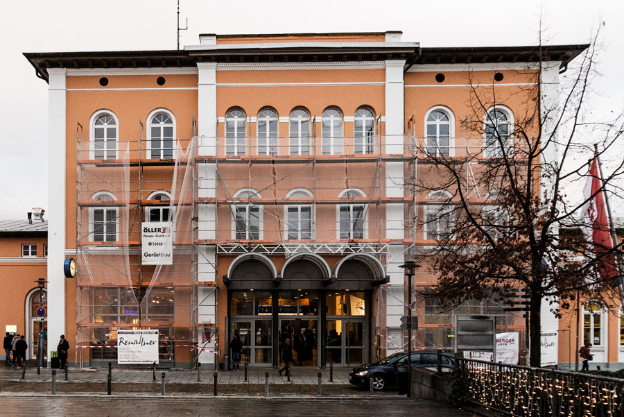 Passau, Fenster, Schreinerei, Kernkompetenz, fertigen, bauen, Hersteller, Fensterbau, Lieferung, Montage, Kunststofffenster, Holzfenster, Holz-Alufenster, Sonderfenster