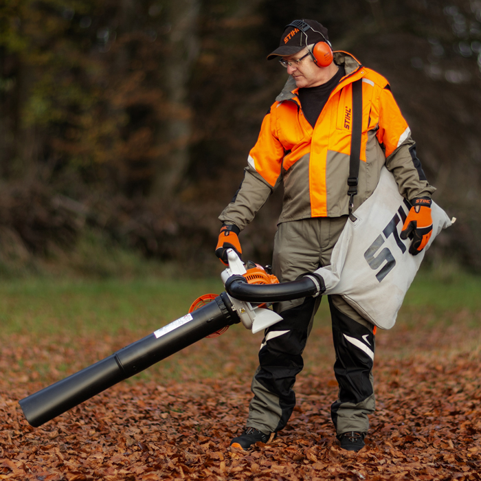Driving Range, 30.000 qm, parallel, 19.500, Golfball, täglich, konstant, Golfballrückführung, verhindert, Vergraben, Integrationsmöglichkeit, Systemlösung, 4G RTK-GPS, Roboterflotte, Alternative, WLAN, herkömmlich, WLAN RTK-Basis, Reichweite, 200 m, 4G, 15 km, Entfernung, ECHO Robotics, Kurs, Kostenlos, Angebot, deutschlandweit, Partnernetzwerk, Referenz, Vorführung, Tragbar, Kleingeräte, zuverlässig, Betrieb, Softwareupdate, Installationsstandard, WISENAV, Produkt, Einsatzgebiet, Sportplatz, Golfplatz, Fairway, Semi-Roughs, Freizeitanlage, Groß, Garten, Parkanlage, Airport, Service, Modellflugplatz, Kleinflugplatz, Infrastrukturfläche, Industriefläche, Plattform, Neuerung, Handbuch, Ersatzteilliste, Greenkeeper Verband Deutschland e.V., Versicherung, Beratung, Fördermittel, Sportplatzpflege, Konzept, International, Webportal, Serviceanfrage, Fachhändler, Akku, Akku-Technologie, Zubehör, Sägen, Schneiden, Kettensäge, Motorsäge, Hochentaster, Heckenschere, Heckenschneider, Kombisystem, Multisystem, Gehölzschneider